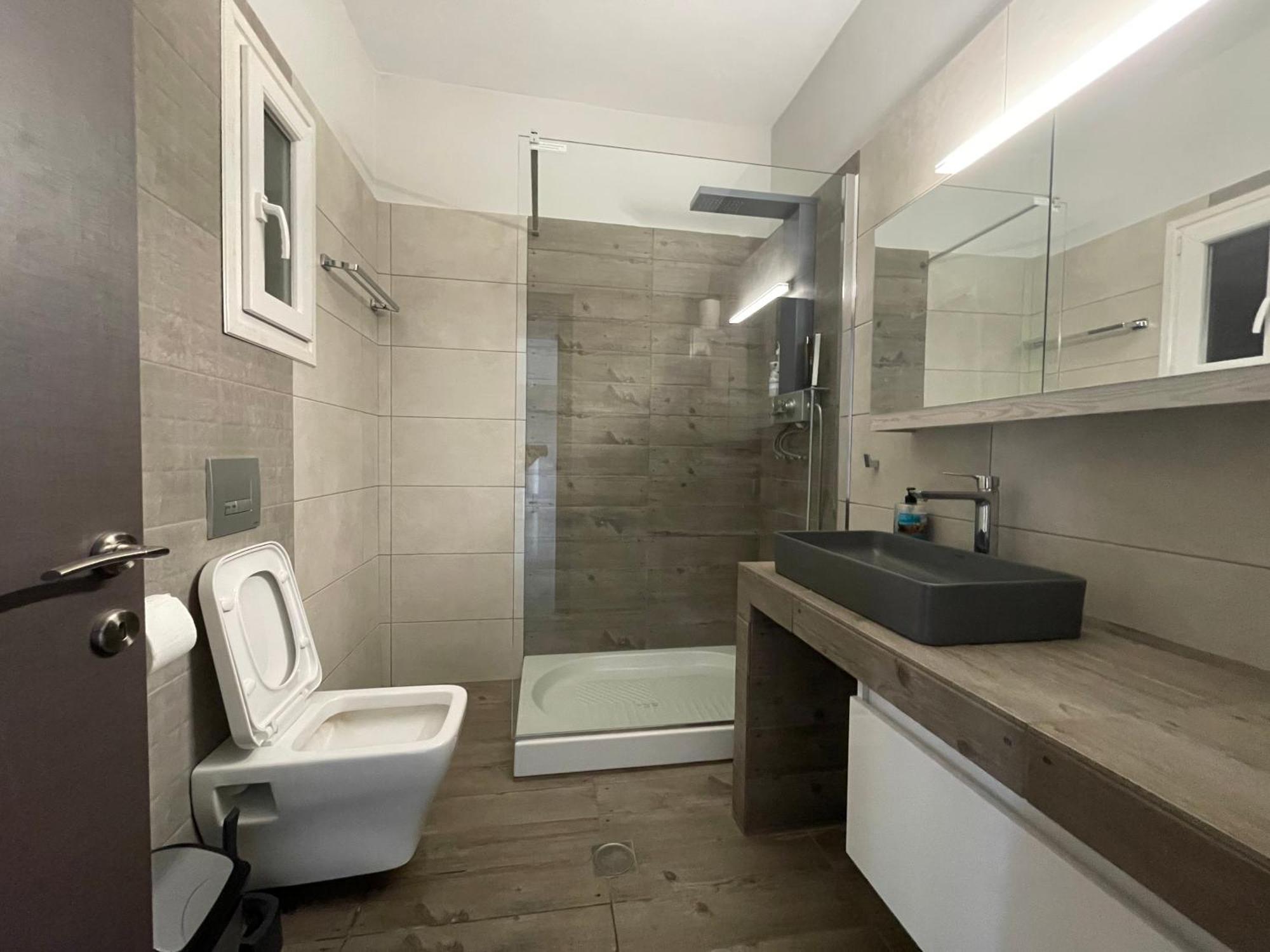 Luxurious 4Th Floor Apartment With Elevator Alexandroupoli Exterior foto
