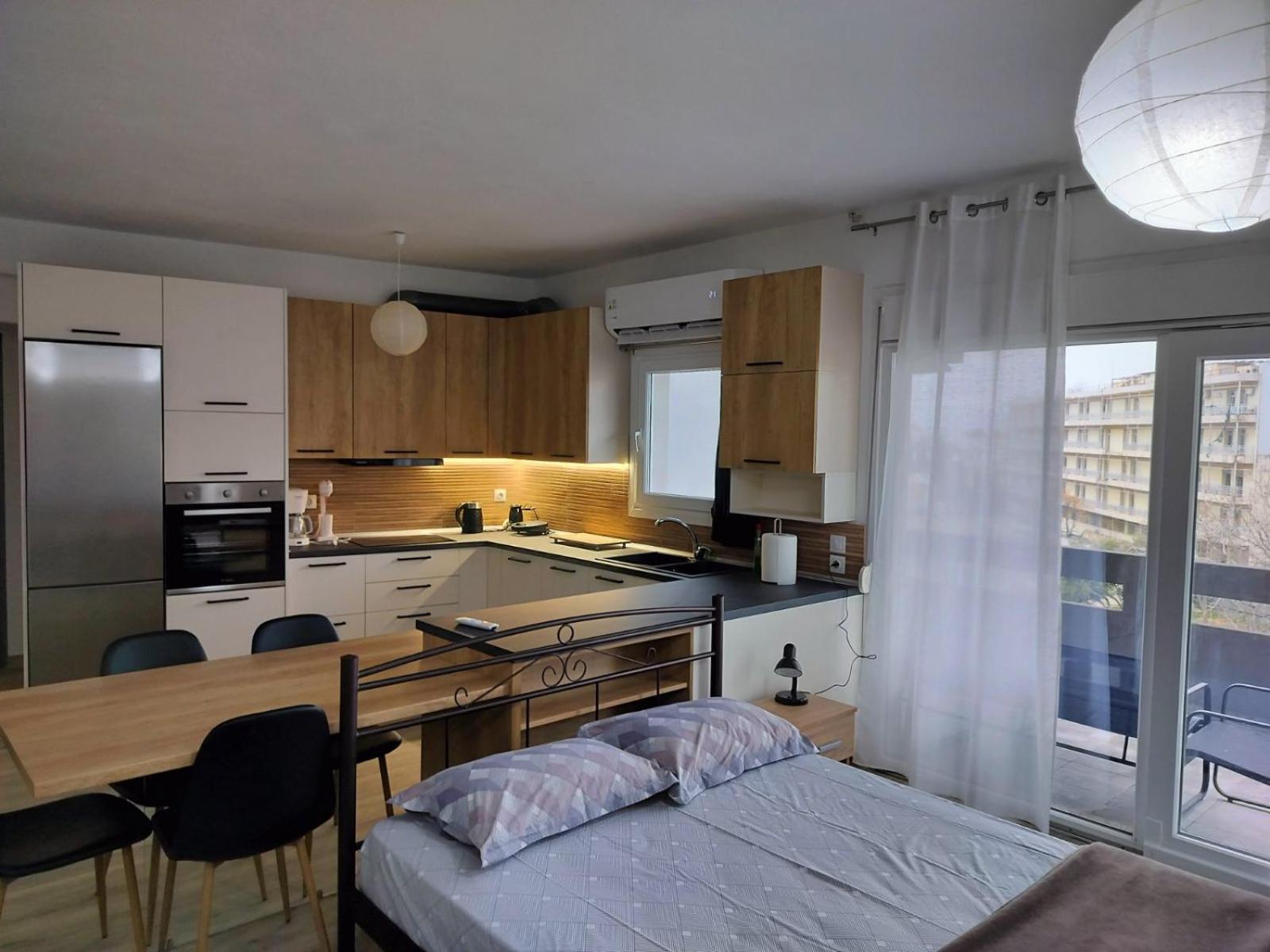 Luxurious 4Th Floor Apartment With Elevator Alexandroupoli Exterior foto